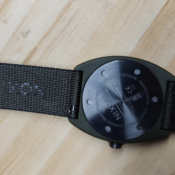 NIXON The Lightwave - Picture 2 of 4
